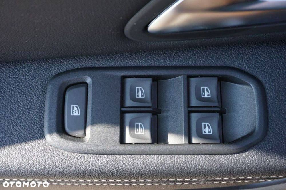 Dacia Duster 1.0 TCe Prestige - 14