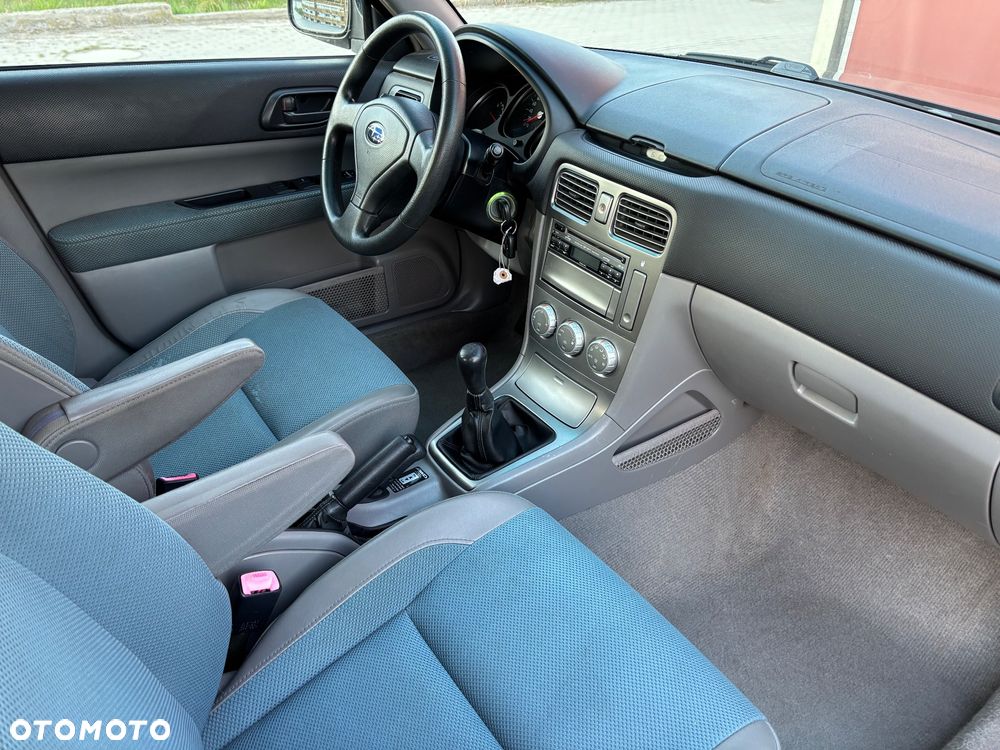 Subaru Forester 2.0 X - 11