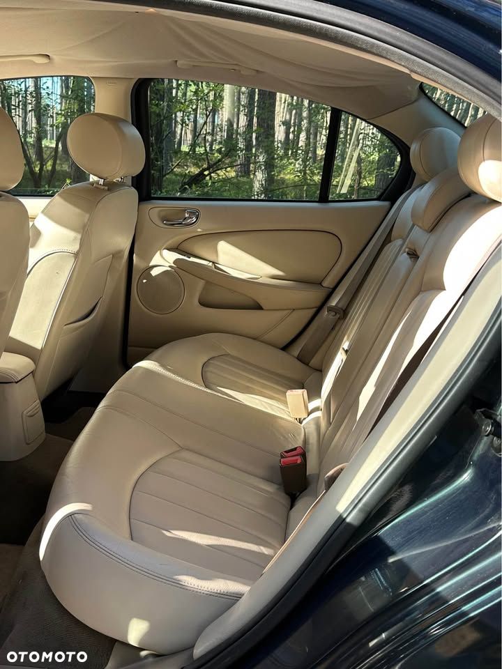 Jaguar X-Type 2.0 Entry/Classic - 15