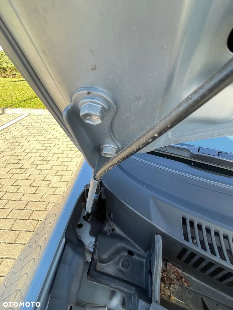 Toyota Auris 1.6 Executive - 31