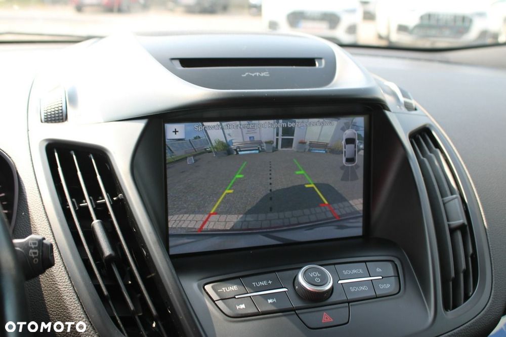 Ford Kuga - 25
