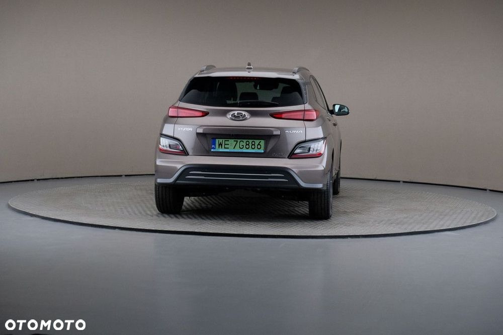 Hyundai Kona 64kWh Executive - 5