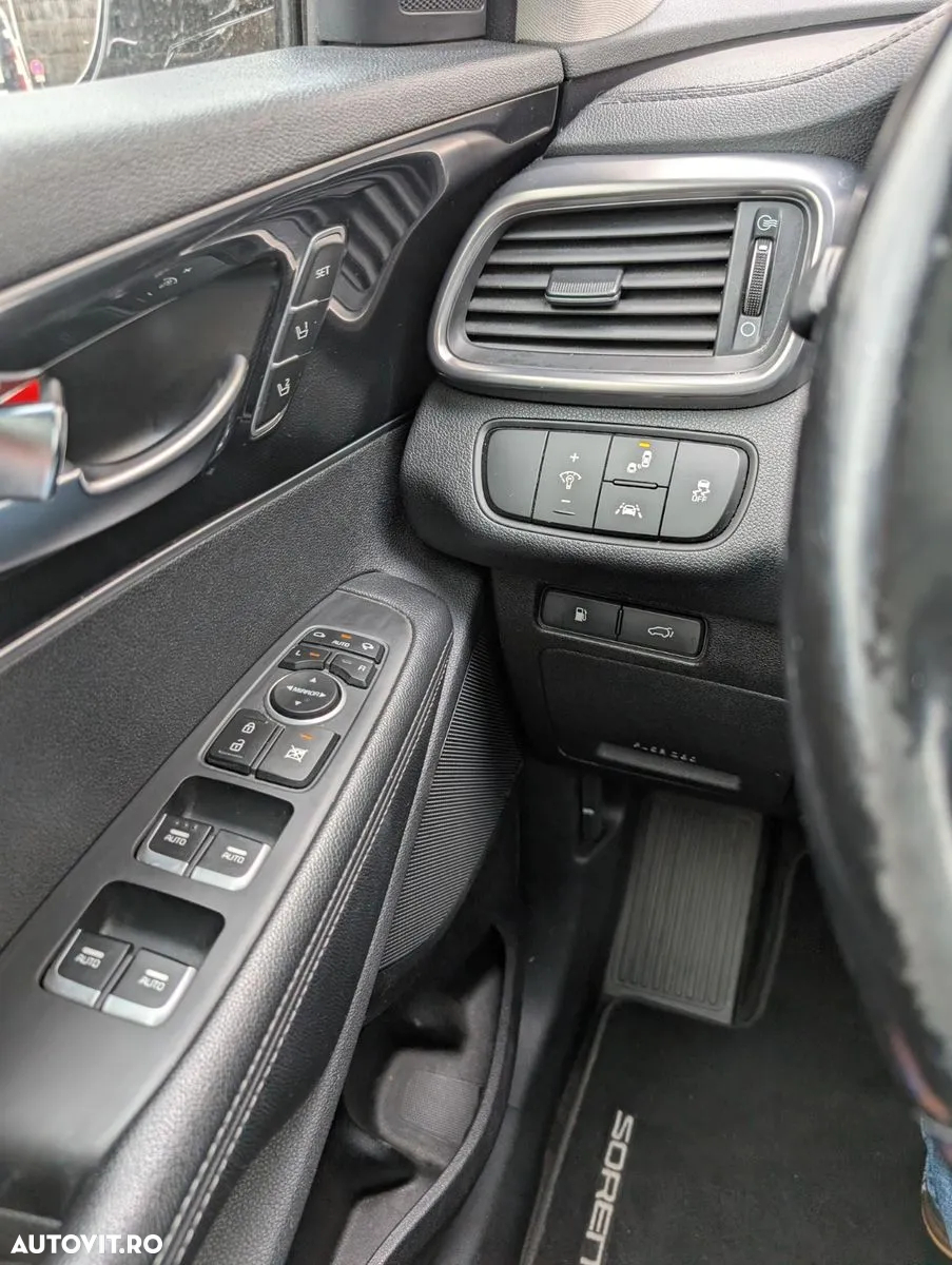 Kia Sorento - 23