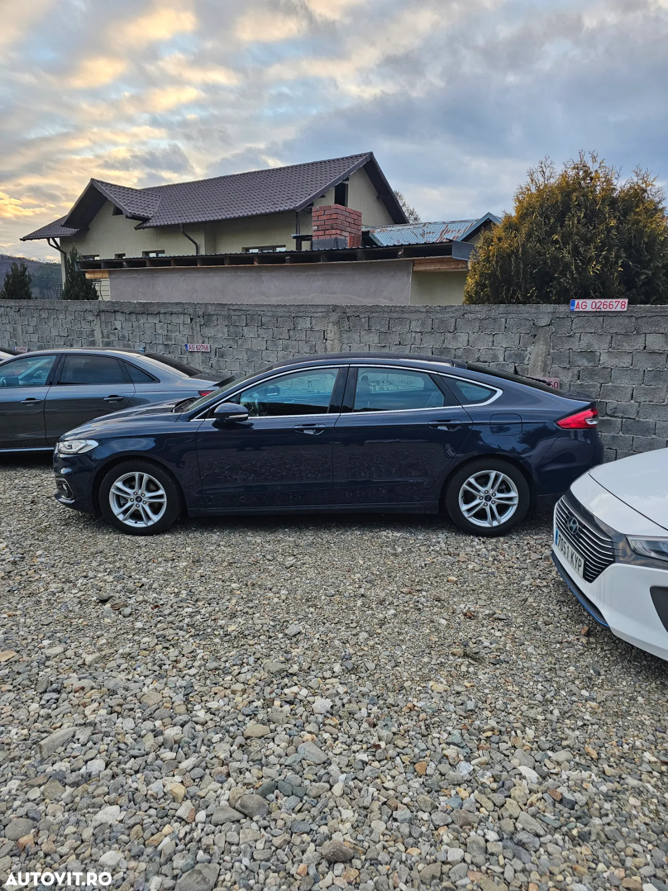 Ford Mondeo - 2