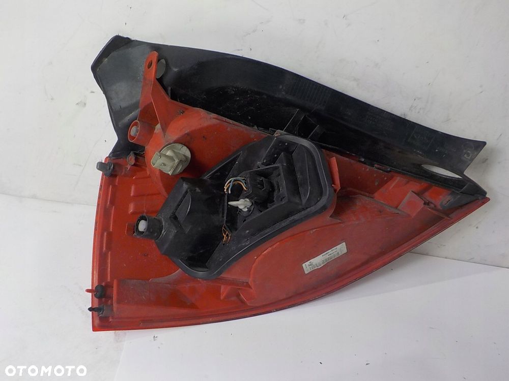 RENAULT MEGANE II HB LIFT LAMPA PRAWA TYŁ TYLNA - 5