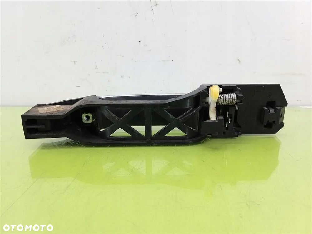 Klamka zewnętrzna przód prawa Chevrolet HHR 2005-2011 - 4