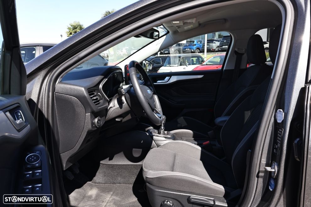 Ford Focus SW 1.0 EcoBoost S&S ACTIVE - 16
