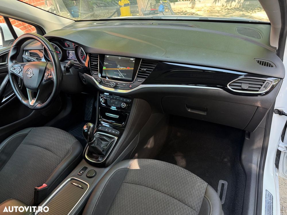 Opel Astra 1.6 BiTurbo D (CDTI) Start/Stop Innovation - 10