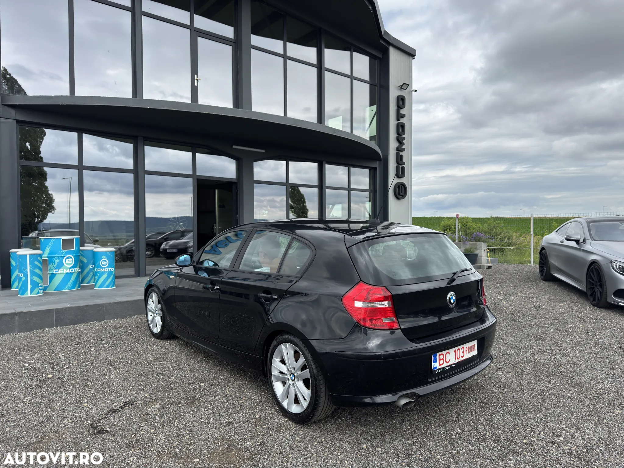 BMW Seria 1 118d - 9