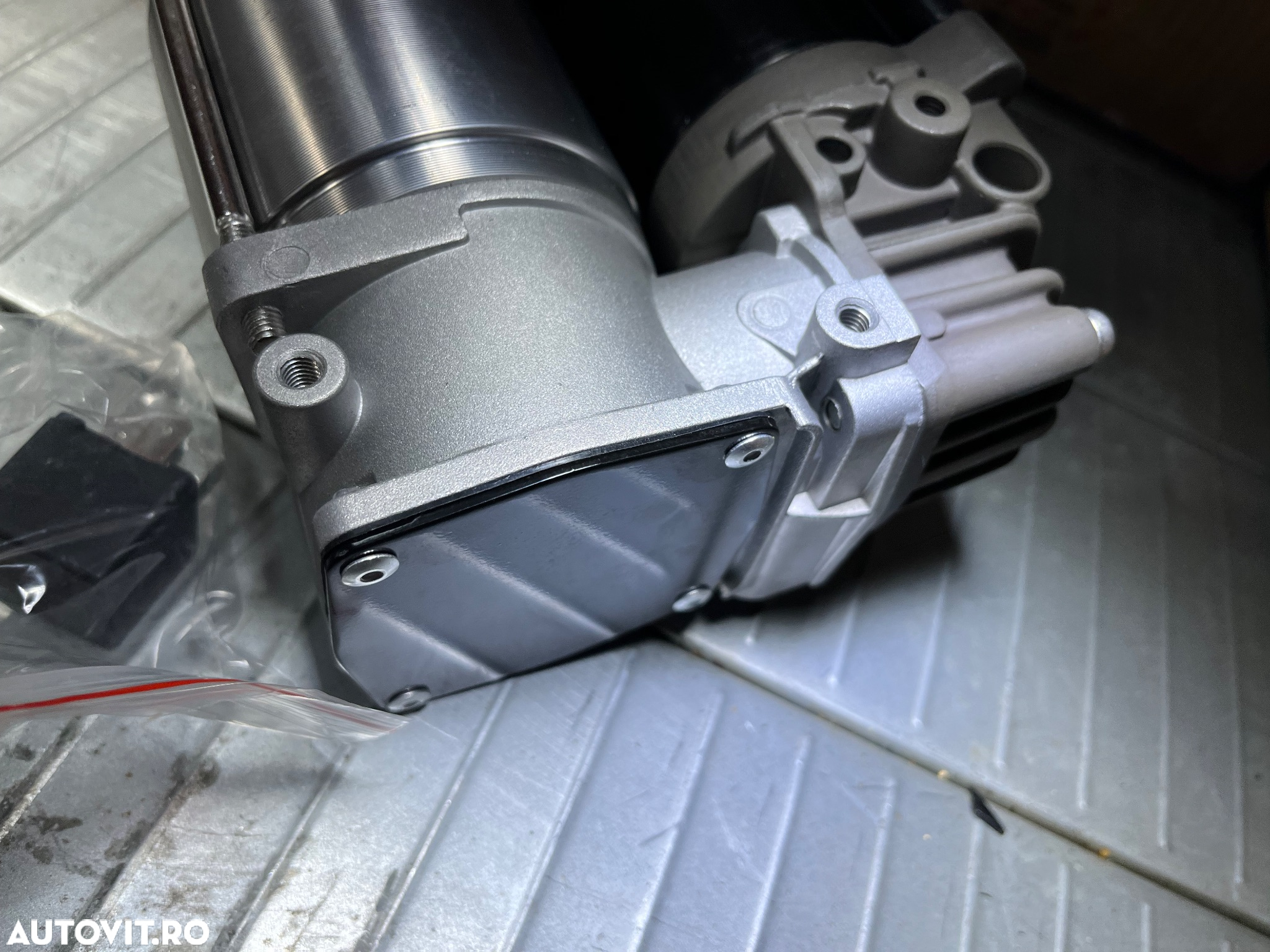 Compresor perna aer bmw f01 f11 f07 perna fata spate bloc de valve - 6