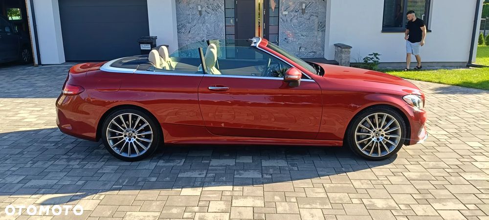 Mercedes-Benz Klasa C 300 9G-TRONIC AMG Line - 5