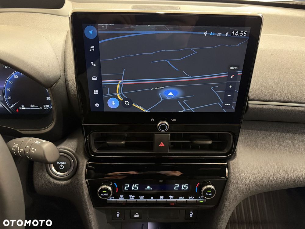 Toyota Yaris Cross - 16