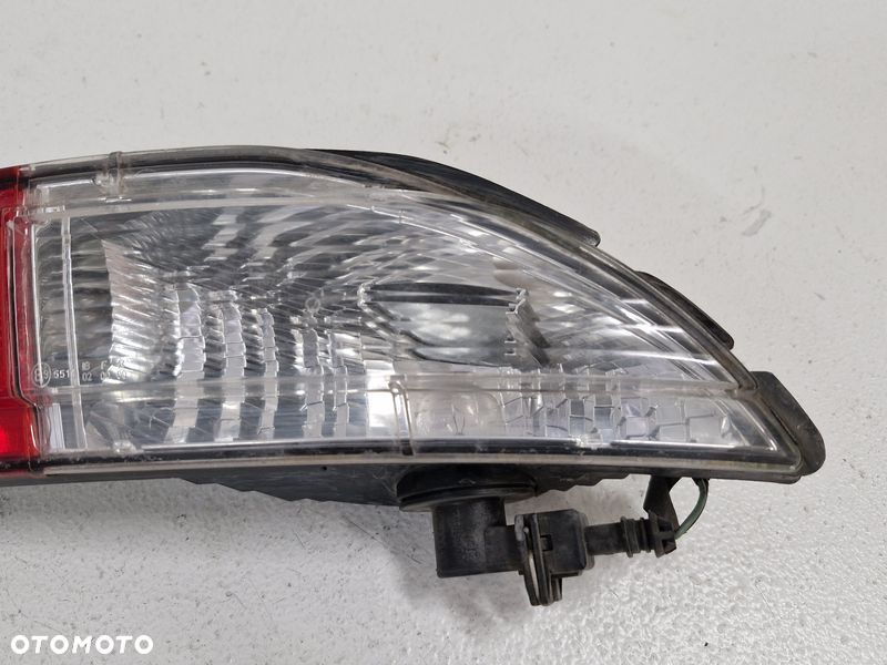 ALFA ROMEO MITO LAMPA COFANIA ŚWIATŁO W ZDERZAK HALOGEN PRAWY TYŁ 00517180110 - 2