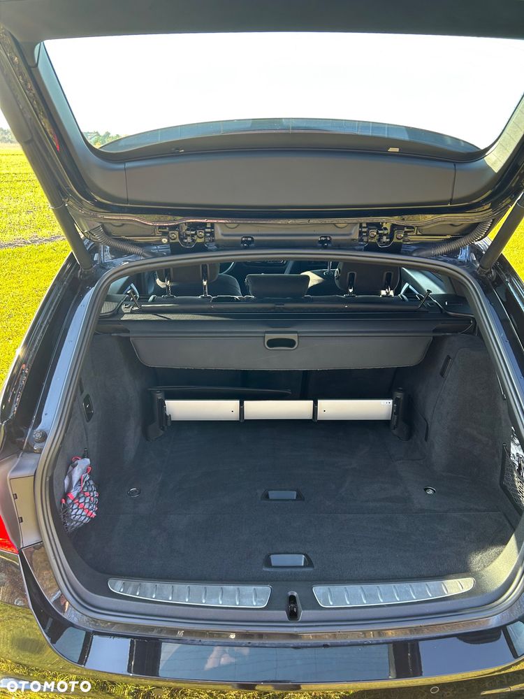 BMW Seria 3 318d - 2
