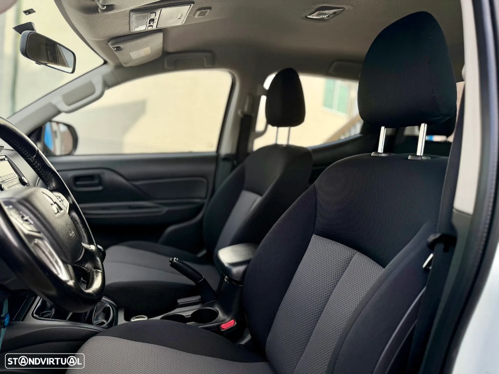 Mitsubishi L200 2.3 DI-D Space Cab Invite 4WD - 12