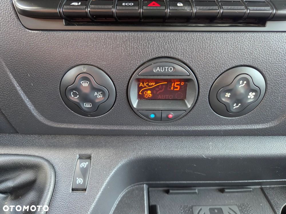 Renault Master - 17