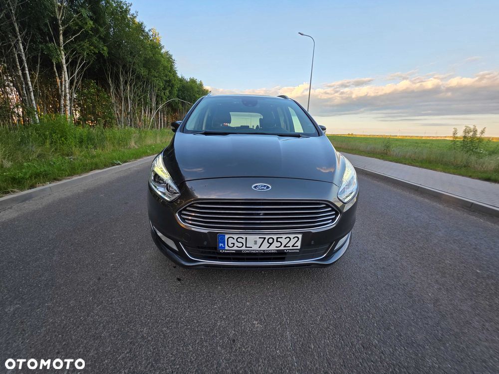 Ford Galaxy - 2