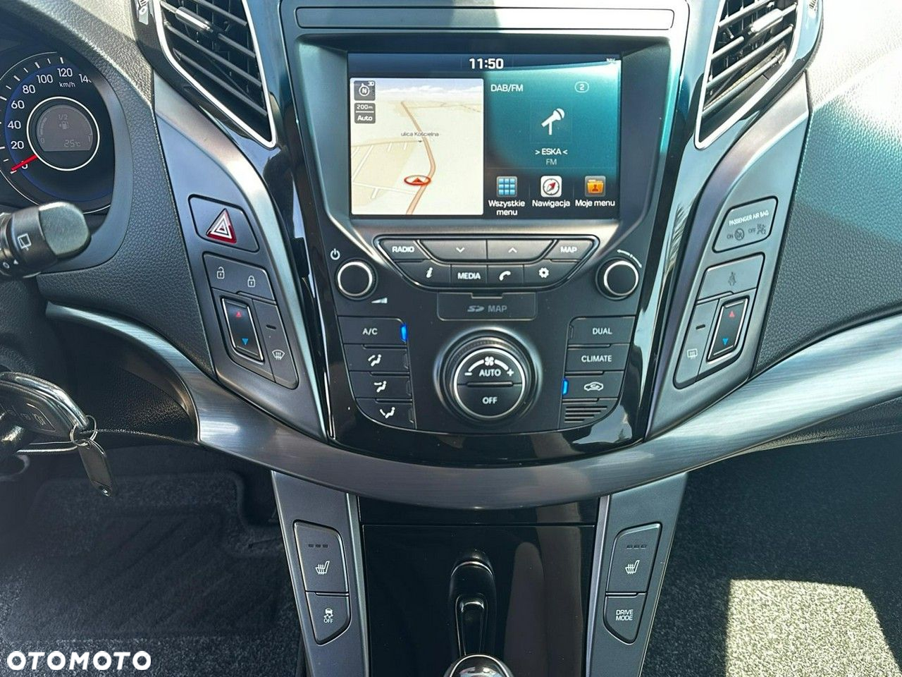 Hyundai i40 Kombi blue 1.7 CRDi DCT Premium - 23