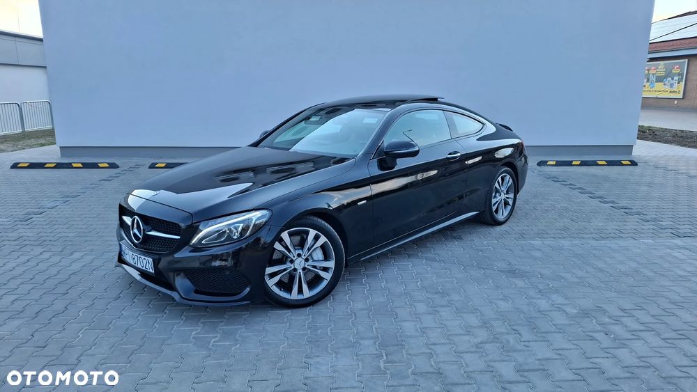 Mercedes-Benz Klasa C 300 9G-TRONIC AMG Line - 1