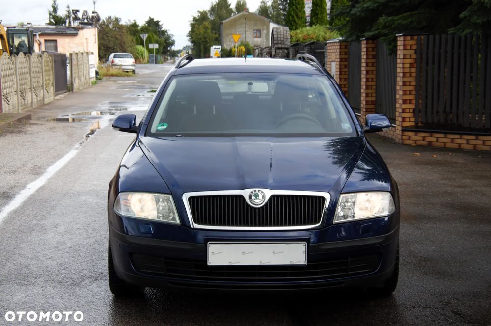 Skoda Octavia 1.6 Combi Selection - 20