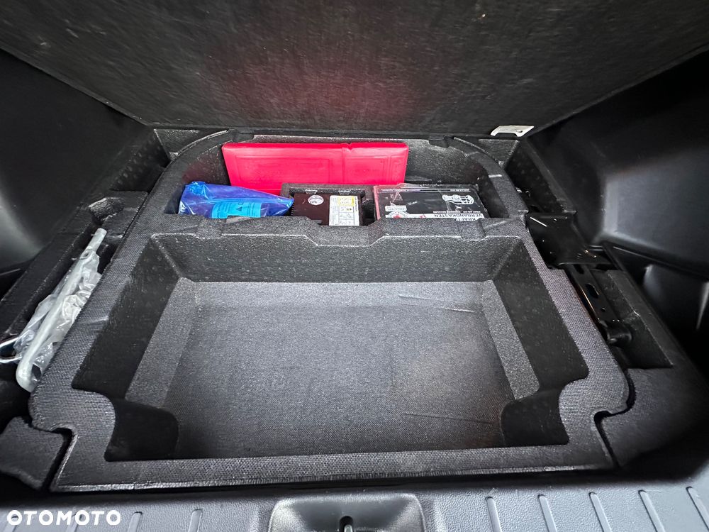 Mitsubishi ASX 1.6 2WD Plus - 20