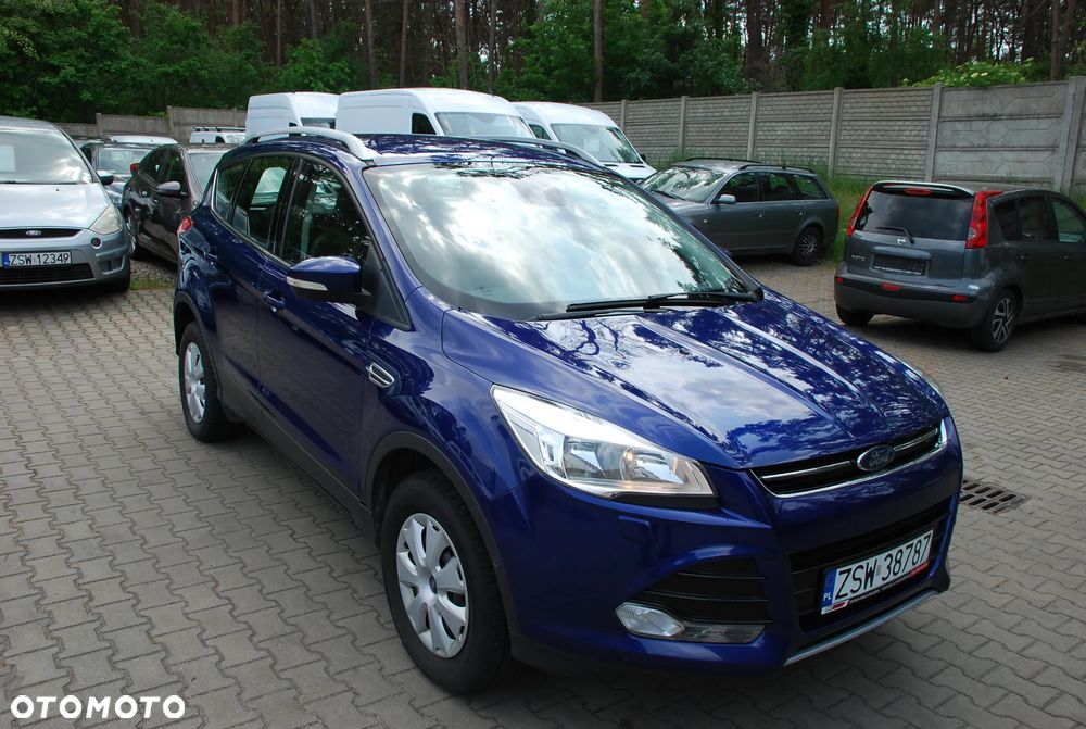 Ford Kuga 1.5 EcoBoost 2x4 Titanium - 10