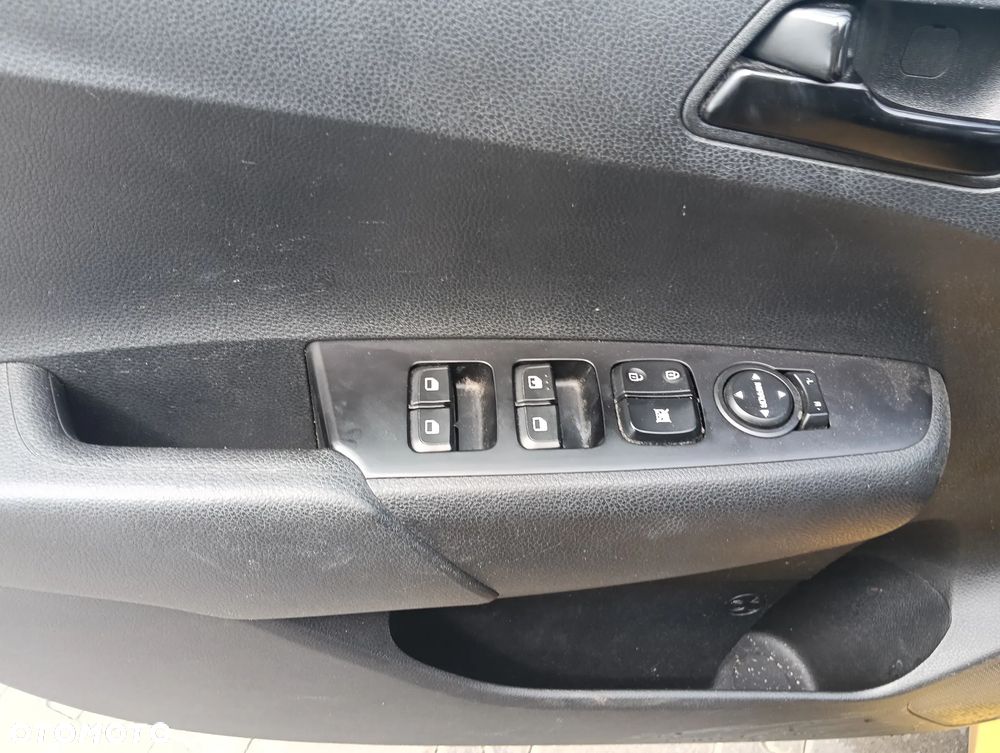 Kia Picanto 1.0 L - 19