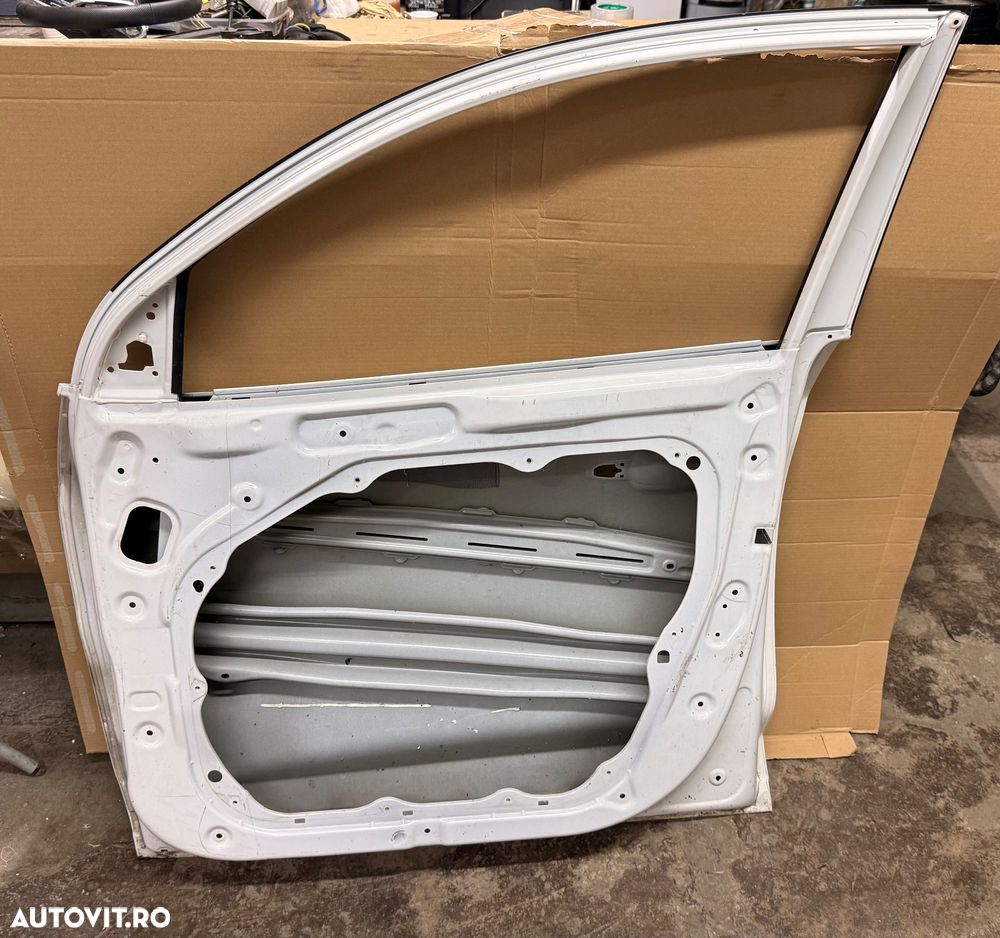 Usa dreapta fata HYUNDAI TUCSON 3 an 2015-2020 cu defect - 6