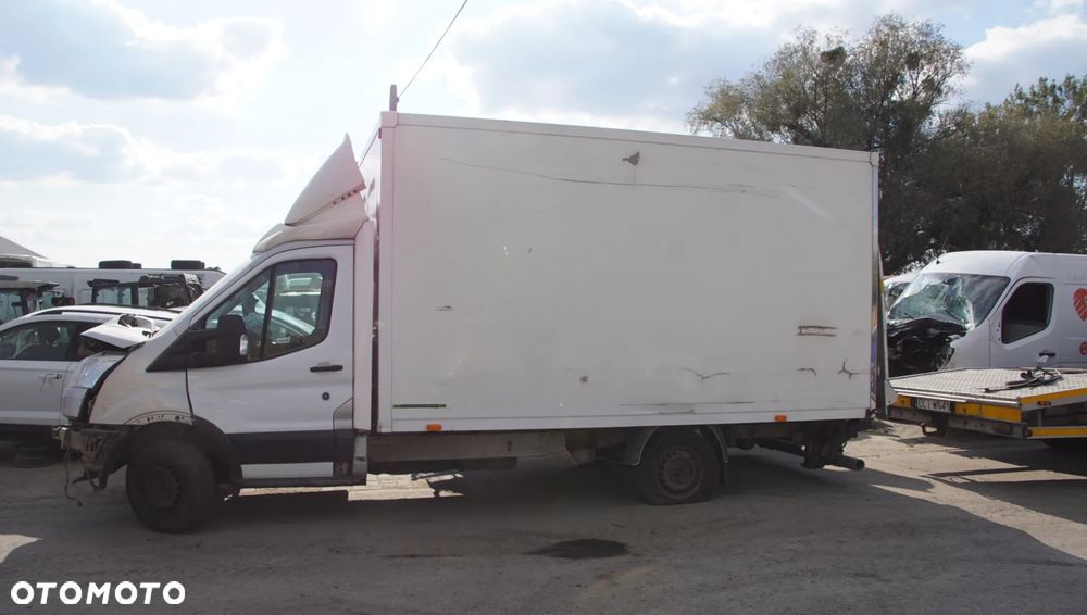 Auto na części - Ford Transit MK8 Lift 2.0 TDCI 131 KM BKFB KK2P-7000-EA 436 2019R Silnik Skrzynia Drzwi Lusterko Zderzak Błotnik Szyba Zabudowa Deska Kokpit Sterownik Moduł Czujnik Licznik Kierownica Panel - 7