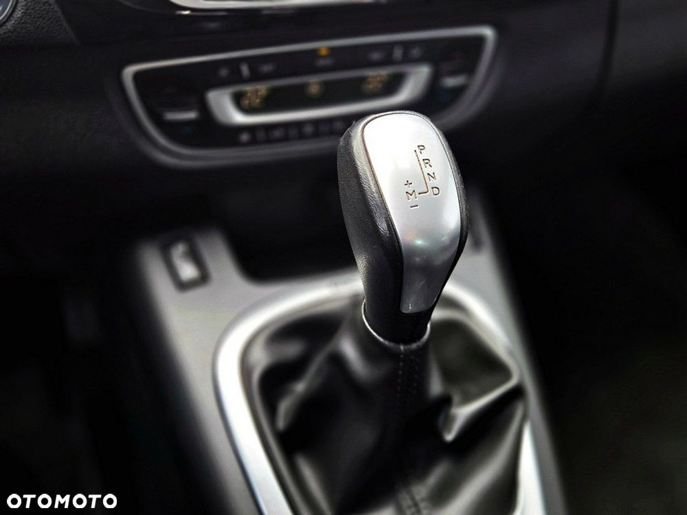 Renault Scenic ENERGY dCi 110 EDC BOSE EDITION - 17