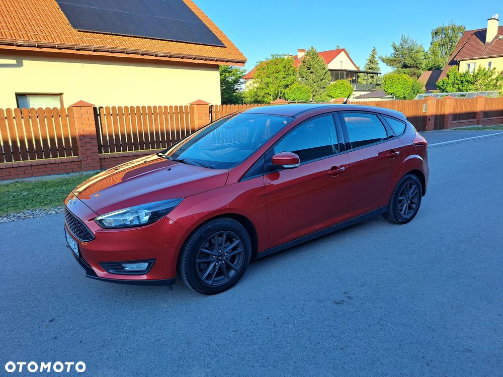 Ford Focus 1.5 EcoBoost Titanium ASS - 6