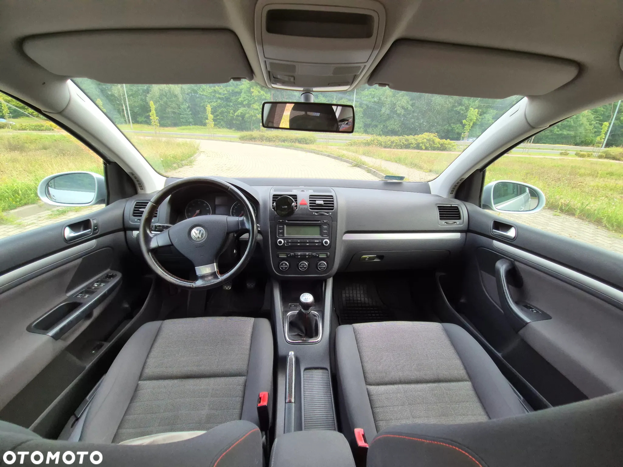 Volkswagen Golf V 1.6 FSI Comfortline - 16