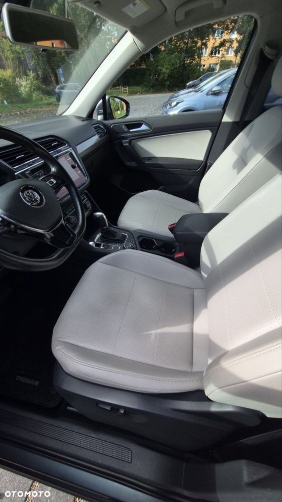 Volkswagen Tiguan - 18
