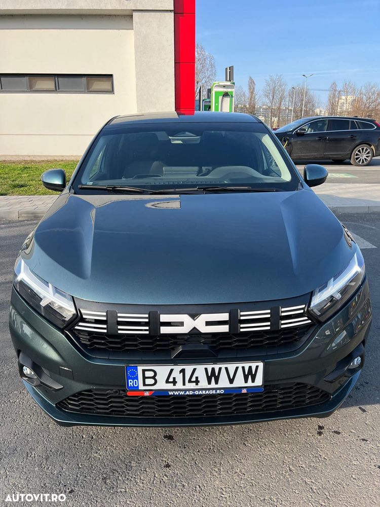 Dacia Logan TCe 90 MT6 Journey - 4