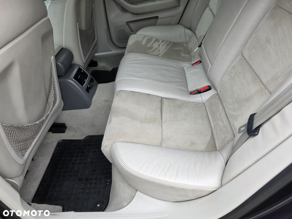 Audi A6 - 30