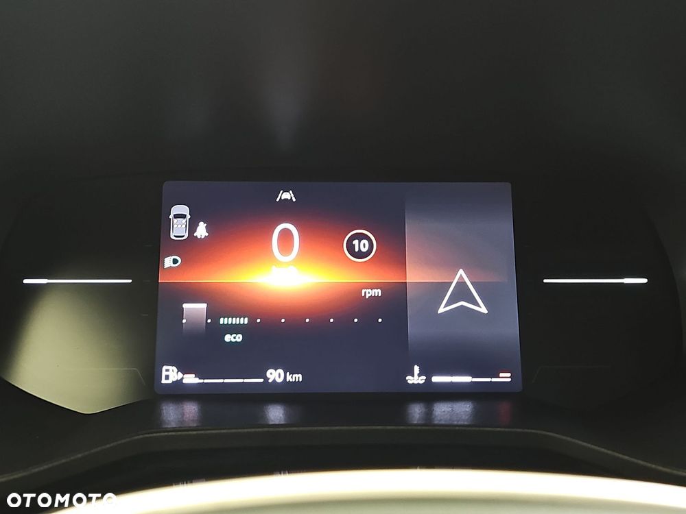 Renault Clio 1.0 TCe Evolution - 23