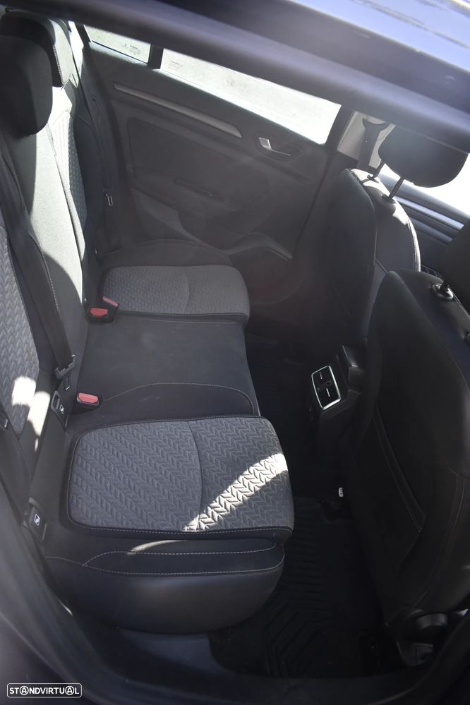 Renault Mégane Sport Tourer 1.3 TCe Limited - 10
