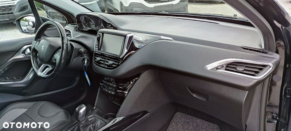 Peugeot 2008 - 23