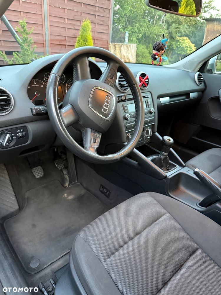 Audi A3 Sportback 2.0 TDI DPF Attraction - 18
