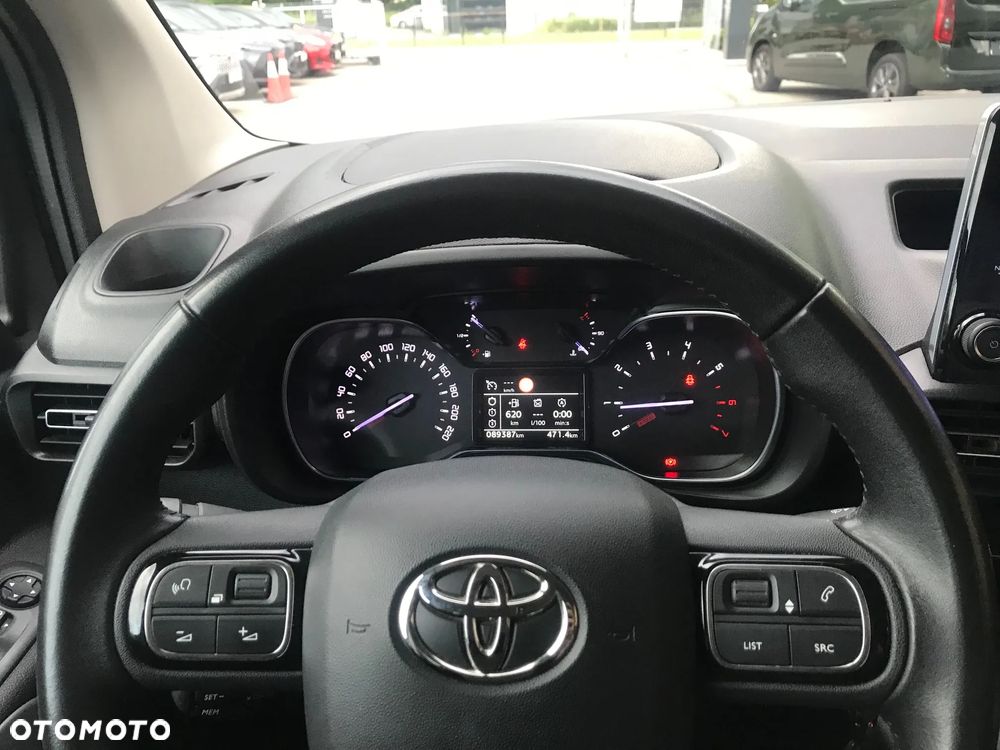 Toyota Proace City Verso 1.5 D-4D Family - 24