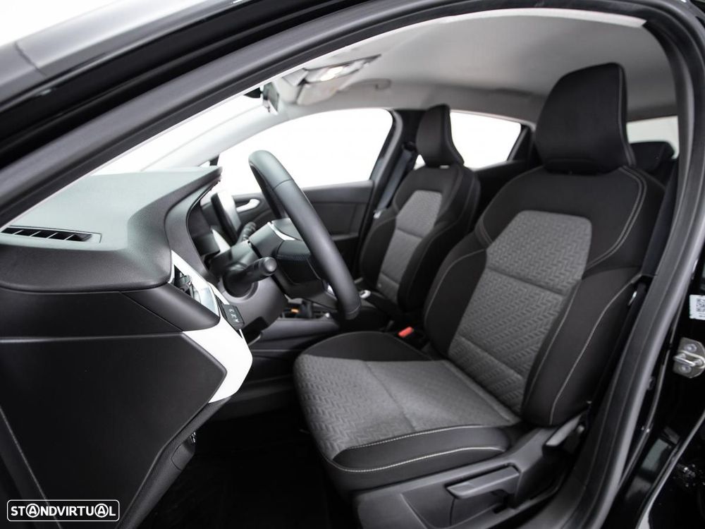 Renault Clio 1.0 TCe Evolution Bi-Fuel - 8