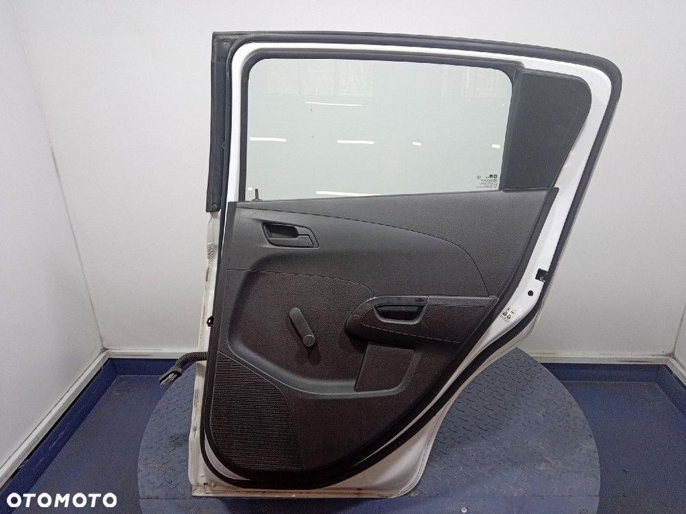 CHEVROLET AVEO III T300 11- HB DRZWI TYŁ PRAWE TYLNE - 10