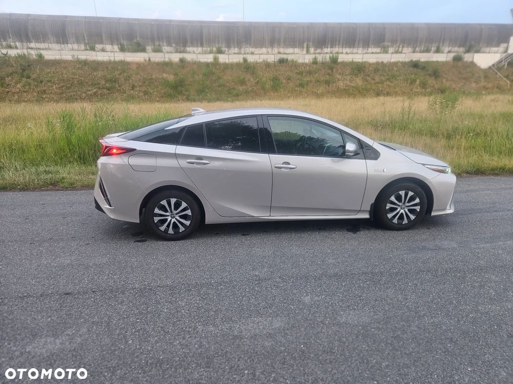 Toyota Prius - 11