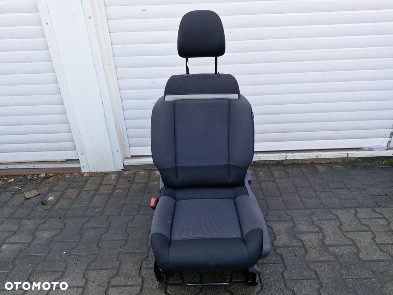 citroen c3 aircross fotel lewy przód kierowcy uk - 1