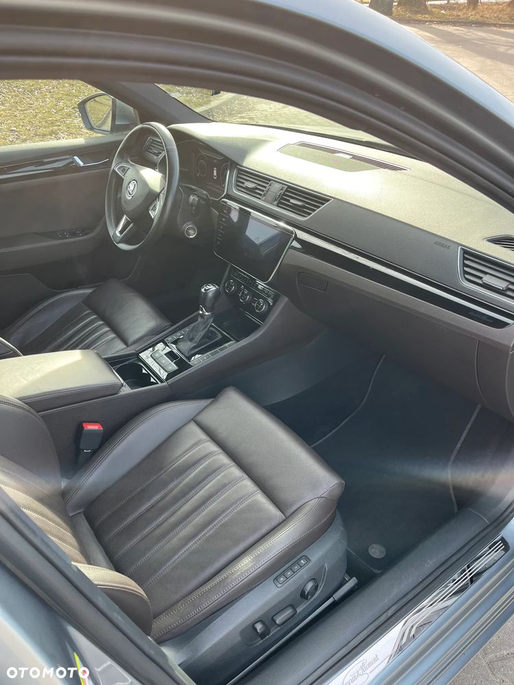Skoda Superb 2.0 TDI SCR 4x4 L&K DSG - 12