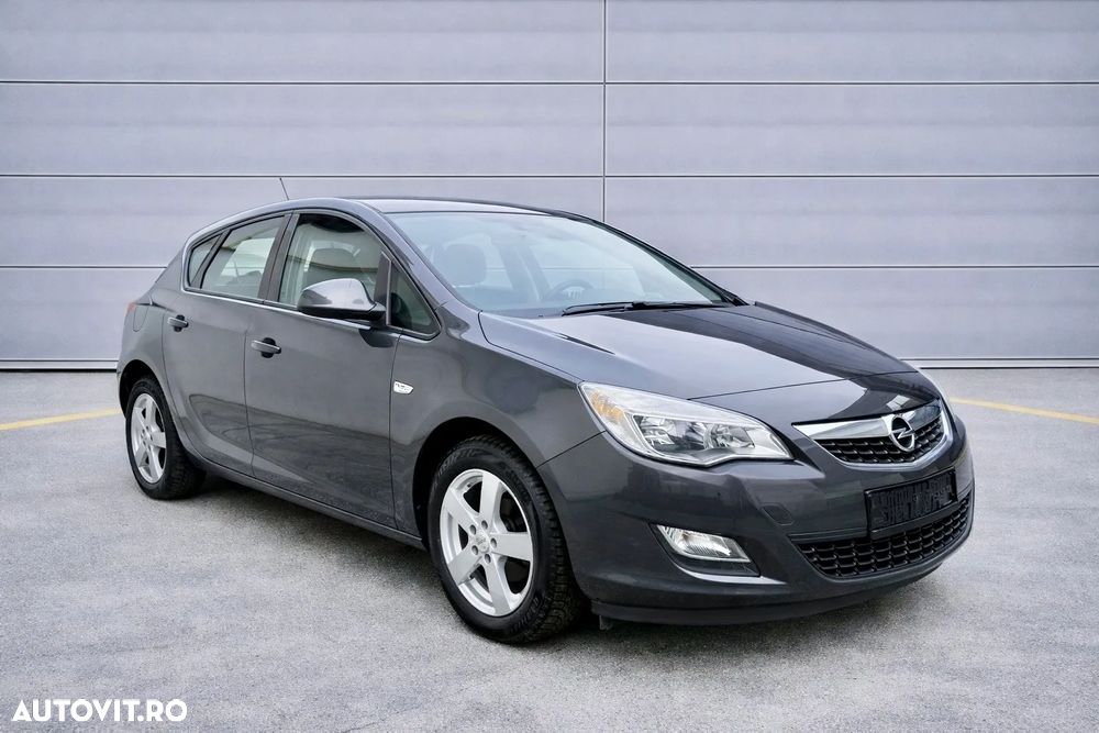Opel Astra 1.4 Active - 1