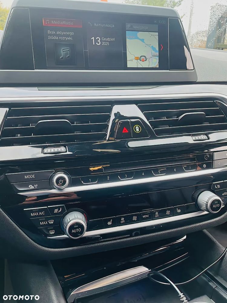 BMW Seria 5 518d Advantage sport - 19