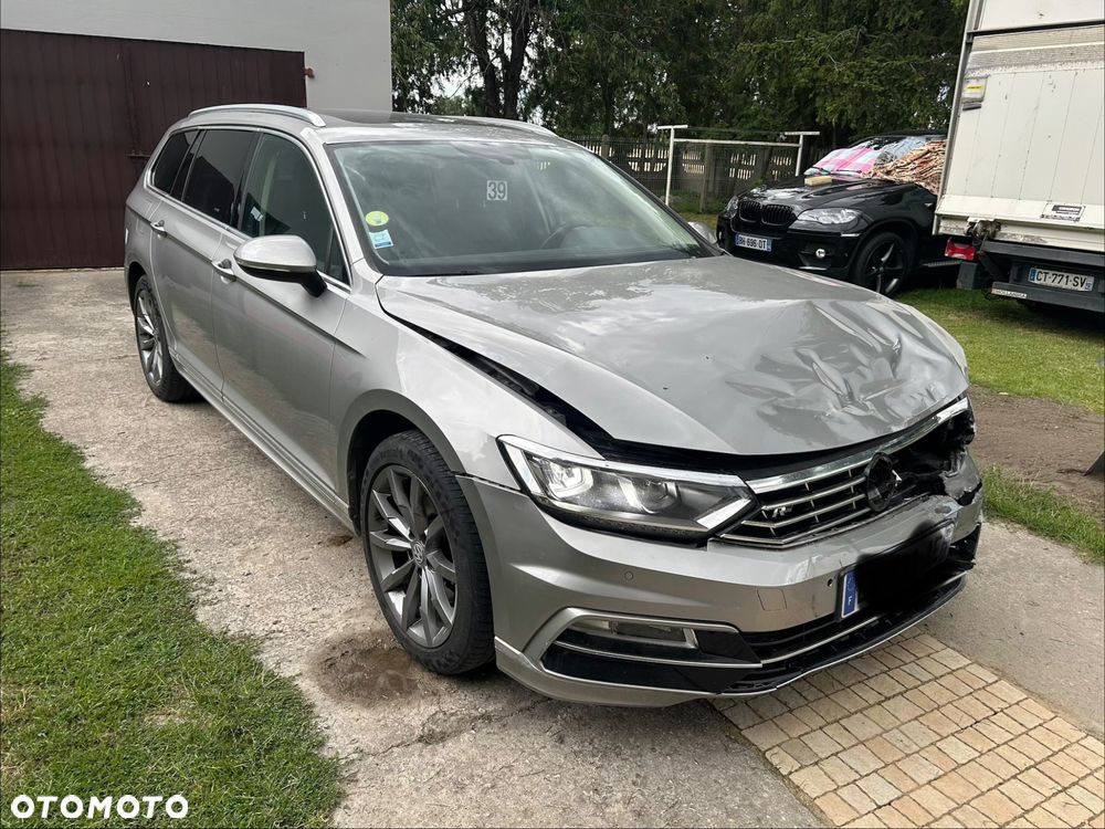 Volkswagen Passat 2.0 TDI (BlueMotion Technology) DSG Comfortline - 1