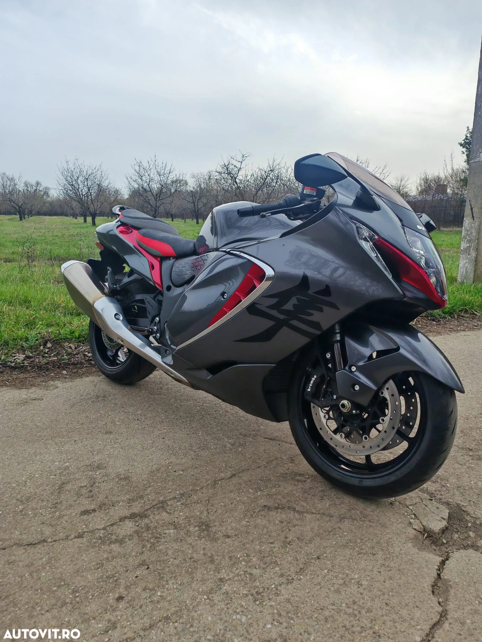 Suzuki GSX 1300R Hayabusa - 4