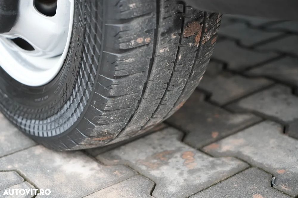 Iveco DAILY 35-140 / BASCULATOR / CU TRACȚIE MÂNĂ / DOUĂ TRACȚII / MANUAL / 6 LOCURI / - 20